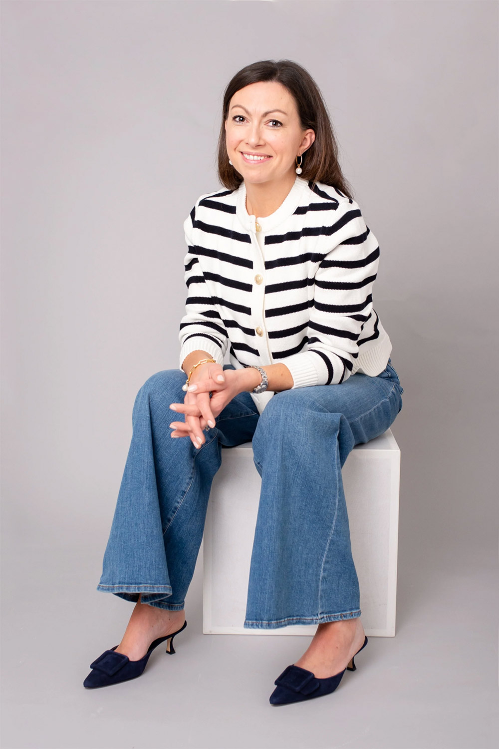 Portrait image of Vicky-Hagan founder of personal styling business Hattie&Vic